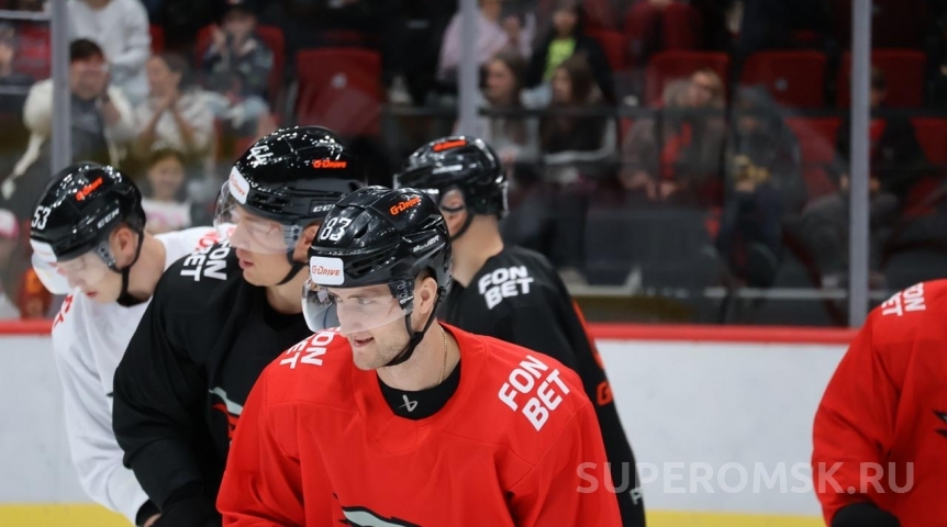 Омский «Авангард» вернул Волкова перед «Сибирью»