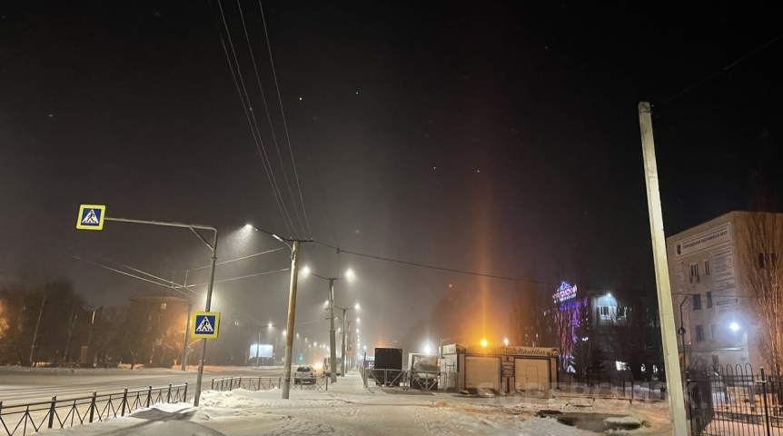 Омское небо осветило необычное явление