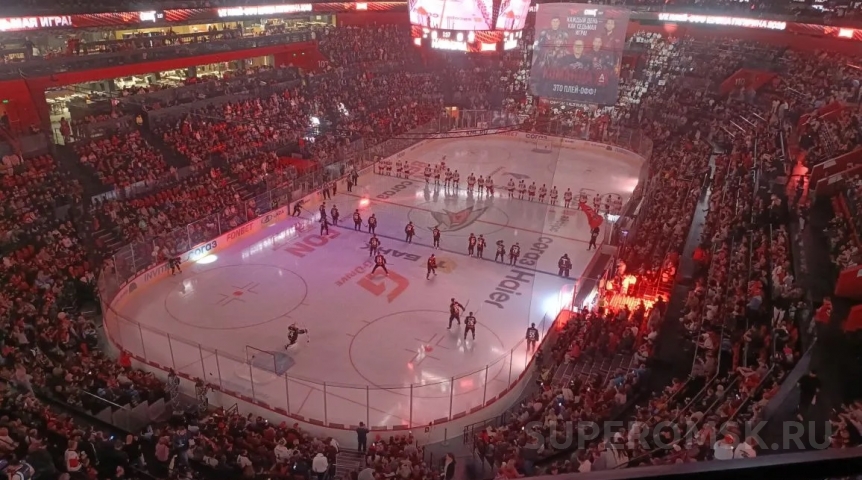 Омский «Авангард» всухую обыграл «Локомотив» в четвертом матче серии