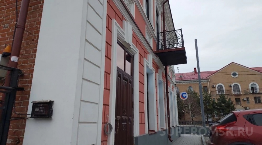 В историческом доме в центре Омска разместят частную клинику