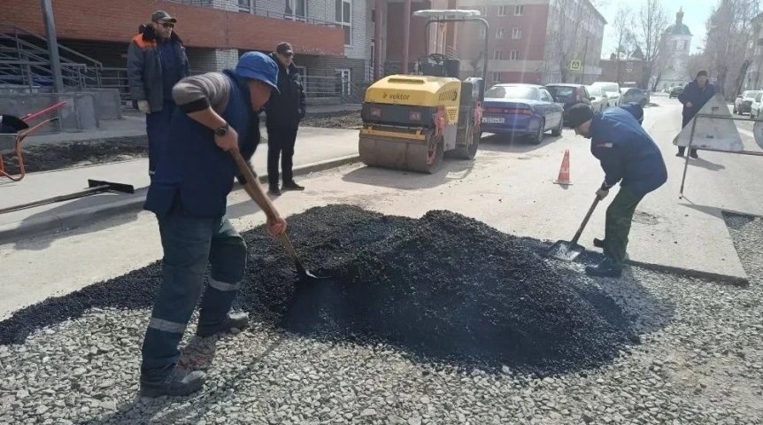 Омская «Тепловая компания» благоустроит 700 мест, где велись работы