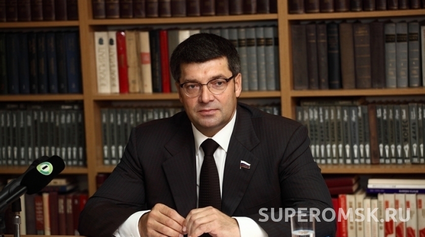 «СуперОмск» поздравляет Олега Денисенко с днем рождения