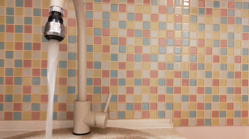 По 18 адресам в Омске пропадет холодная вода на весь день