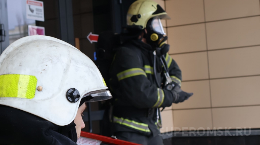 В омском баре на Ленина произошел пожар