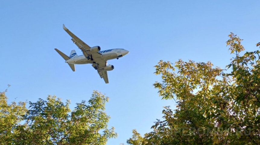 От 3,3 тысячи рублей: Омский аэропорт представил цены на билеты по России и за рубеж