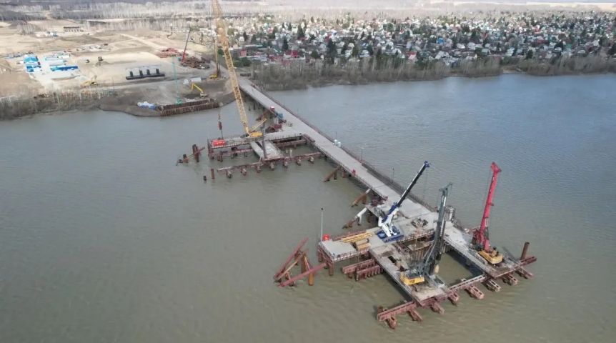 Хоценко показал новый мост через Иртыш в Омске