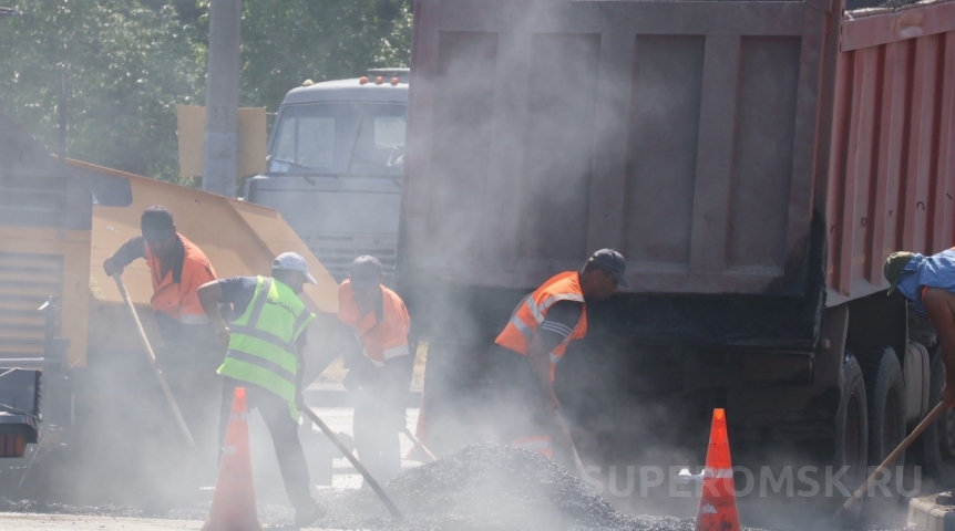 В Центральном округе Омска в мае отремонтируют 48 дорог: Фрунзе, Бульварная, 21-я Амурская