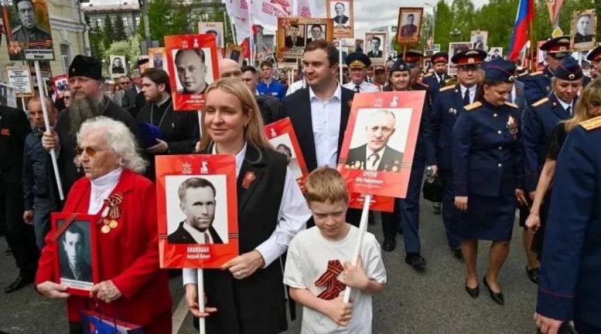 Хоценко: «Бессмертный полк» объединил почти 100 тысяч омичей