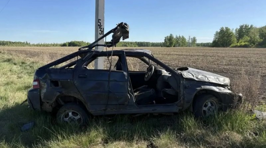 Появились кадры жуткого ДТП с подростками в Омской области