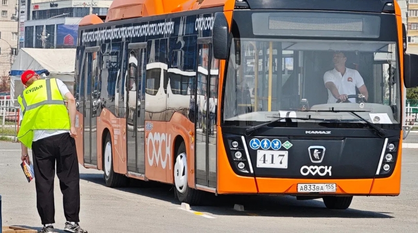 В Омске выбрали лучших водителей автобусов – список имен