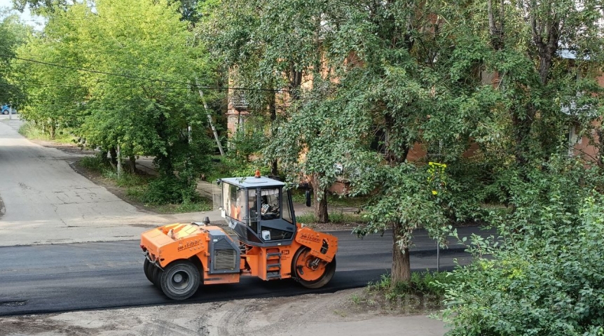 В Советском округе Омска в июне 2026 года отремонтируют 32 дороги: Пригородная, Комбинатская, Заводские