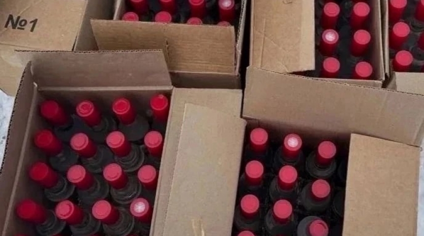 Омич затарил все село алкоголем по 5 бутылок на каждого