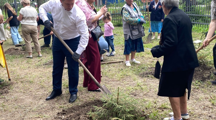 На Левобережье появилась Аллея Памяти в честь погибших в ходе СВО омичей