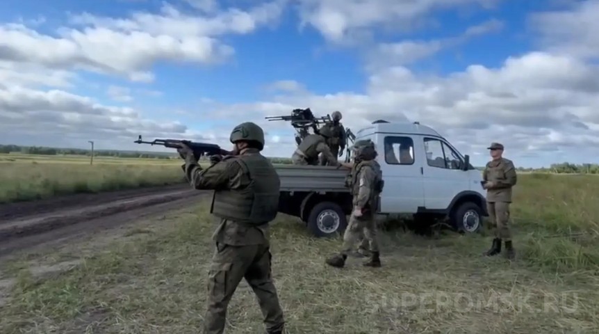 Виталий Хоценко показал работу омского отряда «Барс»
