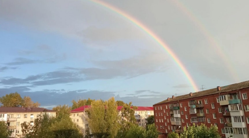 Омичи вечером заметили небесное чудо