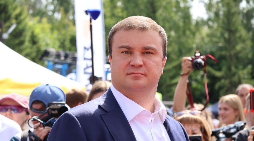 Хоценко сделал заявление про отопление в Омской области
