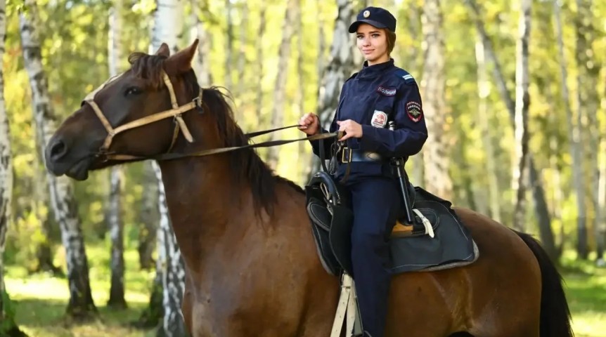 Мэр Шелест назвал лучших сотрудников патрульно-постовой службы Омска
