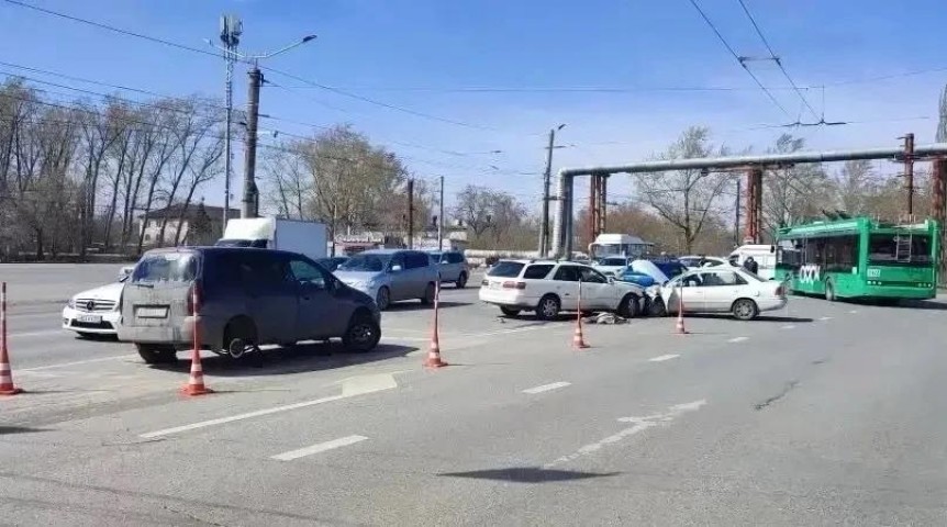 Пенсионера посадили на 9 лет за дорожную смерть сверстника и внука
