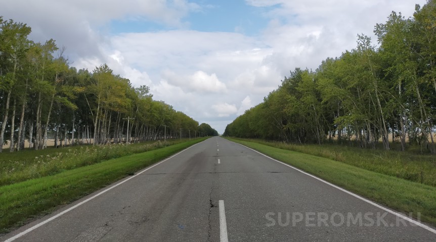 На трассе Тара-Усть-Ишим завершается укладка асфальта
