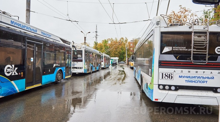 В Омске закрыли движение троллейбусов четырех маршрутов