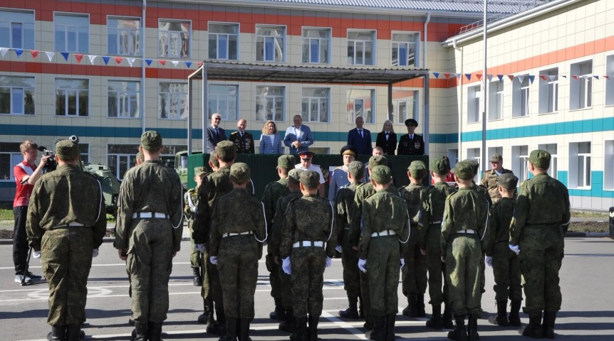 В Омске впервые открыли кадетский класс ФСБ России