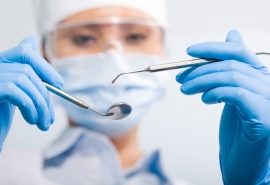 Прокуратура нашла массу нарушений в одной из омских клиник стоматологии
