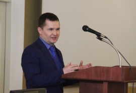 Депутат Бонковский прокомментировал ситуацию с разбитой дорогой в Исилькульском районе