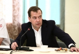 Медведев выступил с заявлением перед конференцией «Единой России» в Омске