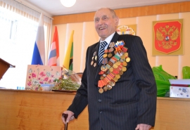 Ветеран Великой Отечественной войны Леонид Коржук отметил 95-летний юбилей