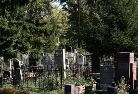 Вы собираетесь на кладбище перед родительским днем в период самоизоляции?