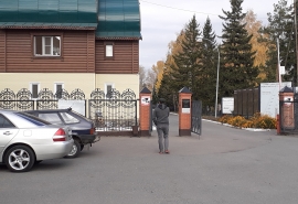В Омске уволился еще один чиновник, связанный с похоронным делом
