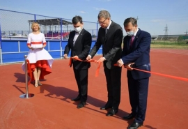 Александр Бурков и Геннадий Долматов открыли в Омском районе спортивный комплекс