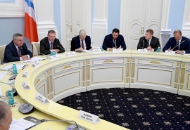 Омск принял выездное заседание комитета Совета Федерации