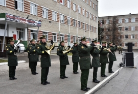 ­­­­­­­Первые подразделения призванных по частичной мобилизации готовы отправиться из Новосибирска в ...