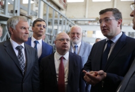 Володин заявил о необходимости сделать цены на суда для пассажирских речных перевозок доступными в регионах