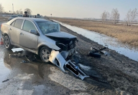 Под Омском молодой водитель погиб в жестком лобовом ДТП на трассе