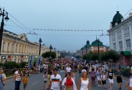 С установлением тепла в центре Омска возродилась «ночная» уличная активность