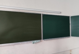 В Омске учеников закрывающейся на капремонт школы перевели на дистанционку