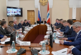 Губернатор Виталий Хоценко провел заседание штаба по газификации Омской области