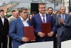 Губернатор Виталий Хоценко открыл в Москве фотовыставку «Омская область – территория развития»