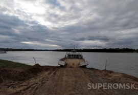 Все паромные переправы закрыли в Омской области