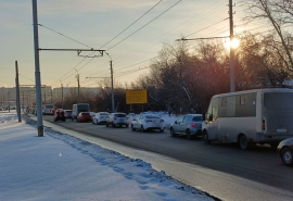 На мосту у Телецентра в Омске заработало реверсивное движение