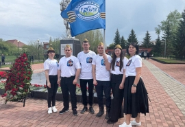 В Тюкалинске прошел митинг к 80-летию Великой Победы