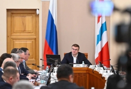 Хоценко поставил задачу омским чиновникам перед новогодними праздниками