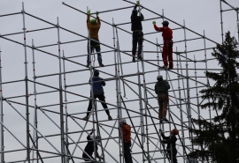 Омич стребовал со строительной компании крупную сумму за отказ