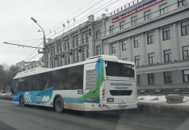 На новогодние праздники два маршрута изменят схемы движения в центре Омска