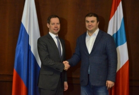 Виталий Хоценко обсудил с руководством компании «Напитки вместе» развитие отрасли в Омске