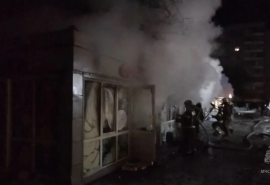 В Омске утром случился мощный пожар: что горело