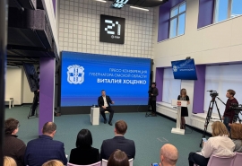 «Время с семьей»: омский губернатор Хоценко раскрыл источник своих сил