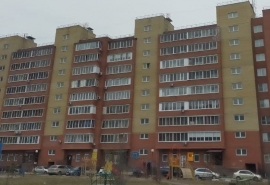 В Омске детям-сиротам передали еще 34 квартиры в новых домах